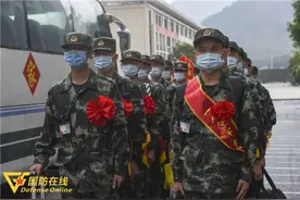 欢迎新战友！武警福建省总队机动支队新兵入营啦图片