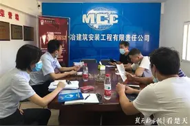 贴心的“店小二”！为商户减免租金292万元，牵线申请160万免息贷款图片