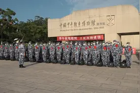 88秒｜新兵入营在红色教育基地重温历史 上好军旅生涯第一课图片