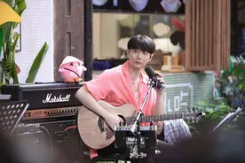 《美好的时光》开启首场路演 李荣浩汪苏泷欧阳娜娜陈立农唱暖山城图片
