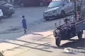 因害怕打针，10岁男孩逃离医院跨省50公里！网友惊了……图片