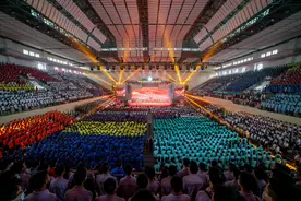 多图！中大三校区五校园近8000名新生共上“开学第一课”图片