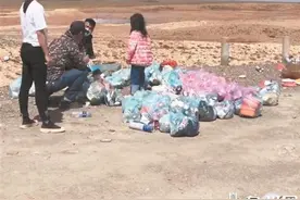 自驾西藏游玩一路捡了500袋垃圾 咱厝小伙获《人民日报》点赞图片