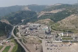 关停采石场修复生态搞旅游，这个山西小村“满血复活”视频封面