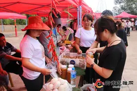 丰收节：土特产品成“宠儿”图片