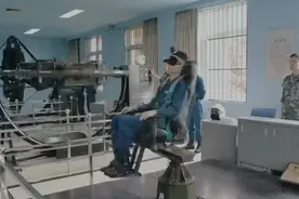 陆航飞行员边旋转边做数学题视频封面