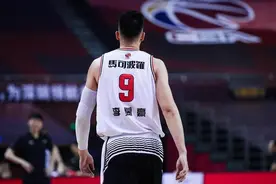 李慕豪转会北京，于德豪转投新疆，深圳领航者阵容大变身图片