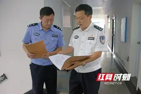 邵阳市公安局暗访国庆安保维稳工作图片