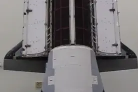 中国发射可重复使用航天器后 美国X-37B飞机内部构造“恰巧”曝光图片