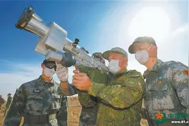 “高加索—2020”战略演习中方参演官兵临战训练直击图片
