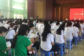 中农大烟台研究院签署共建协议，582名新生见证历史图片