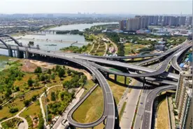 洛北板块又有一座大型立交完工 九都路李城桥立交明日正式通车图片