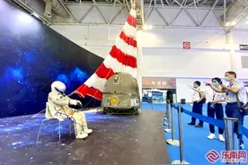 神舟飞船、天宫二号来了！中国航天成就展在福州举行图片