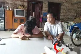 泪目！贺州“陪读妈妈”筑起脑瘫儿读书梦图片