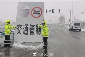 守护江城千万百姓，以奉献书写忠诚担当，武汉交警战疫76天回眸图片