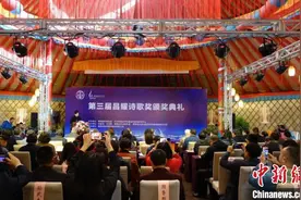纪念诗人昌耀：诗人应当秉承天地使命，护卫良知道义图片