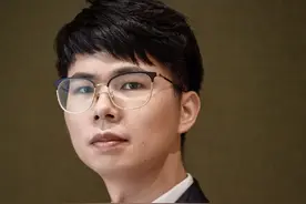 久哲出任南京Hero久竞战队主教练图片