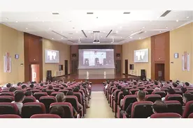 警惕蚂蚁搬家式腐败图片