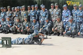 挺进大漠！空军某试训基地某部组织新干部集训图片