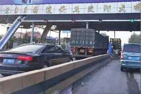 潍坊这个收费站要拆除，即将封闭施工图片