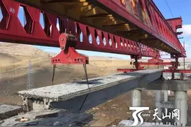 京新高速主线贯通 新疆第二条进出疆高速公路成型图片