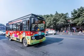 买它买它！51条旅游公交随便坐图片