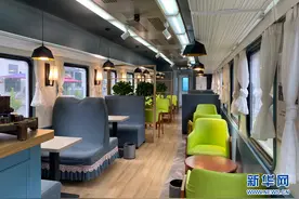 火车“开”进深山沟，村民吃上旅游饭图片