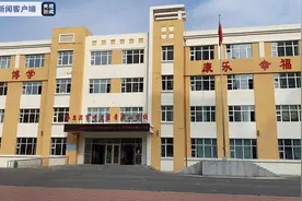 哈尔滨4所学校学生出现呕吐腹泻，专家：与供餐公司关联较大图片