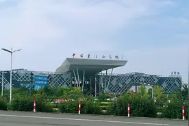 实探世界水晶之都东海：如何击败一线城市跻身淘宝直播三甲图片