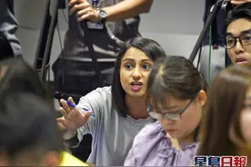 港媒：言行出位的女记者被延长试用期，梁振英：没礼貌，若在英美早就被炒了图片