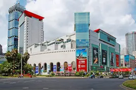 线上线下齐发力，百联倾情共揽客图片