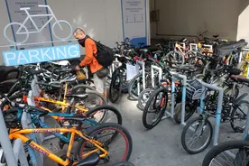 菲律宾：不如骑车图片