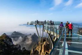 记者调查：假期出游，景区网红项目能放心玩儿吗？图片