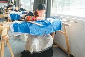 大凉山里“暖流”涌图片