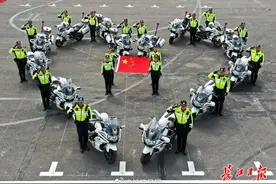 花式秀车技，场面帅炸图片