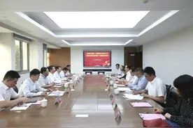 江苏联通与金陵科技学院签署战略合作协议暨共建5Gn演播室启用仪式图片