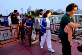 太美了！郑东新区新增打卡“夜名片”相约夜游“双湖”赏美景图片
