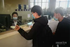 双节首日，哈市至绥棱虎林长途客票吃紧图片