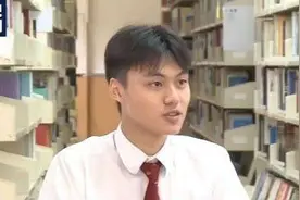 我是升旗手！澳门学生深情表白：五星红旗我会一直守护你图片