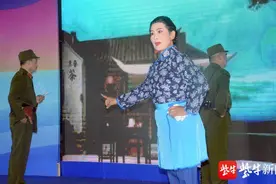 梅乡国庆“上演”京剧《沙家浜》阿庆嫂一角分由三人担纲图片