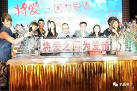 「2020.10.2」李宏毅签欢瑞对成毅威胁？国剧盛典的奖？说说孟子义？谢可寅家里很穷？《将爱之因为爱情》为什么一直不播？图片