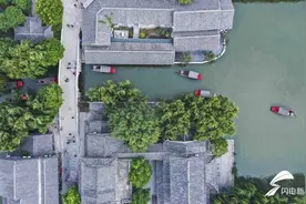 人在船中坐，船在画中行！枣庄台儿庄“以船代步”游古城受青睐图片