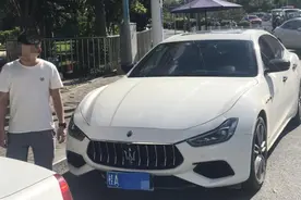 南宁一男子无证驾驶租来的豪车被拘：以为假期交警不查车图片