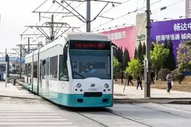 坐上“时光列车”，向着梦想出发图片