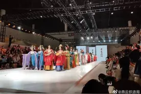 成都漫展暴雷，贷款参展商家崩溃图片