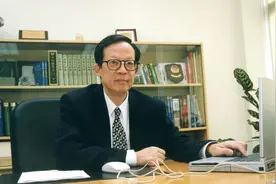 40年前王选在北大印出一本书，改变了我们的世界图片