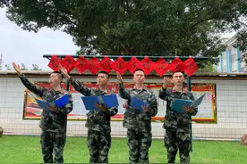 当中秋遇上国庆，这些武警官兵解锁了N种过节方式图片