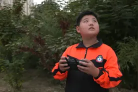 93秒 | 济宁金乡13岁少年试飞无人机时救下落水老人：事情做成了，感觉自己很厉害了图片