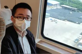 出长差还能返汉看女儿，工程师乘高铁一年往返武深20余趟图片