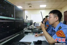 “90后”车站值班员：做好行车“指挥官”为铁路安全运输保驾护航图片